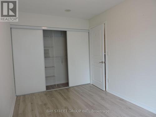 905 - 503 Beecroft Road, Toronto, ON - Indoor Photo Showing Other Room