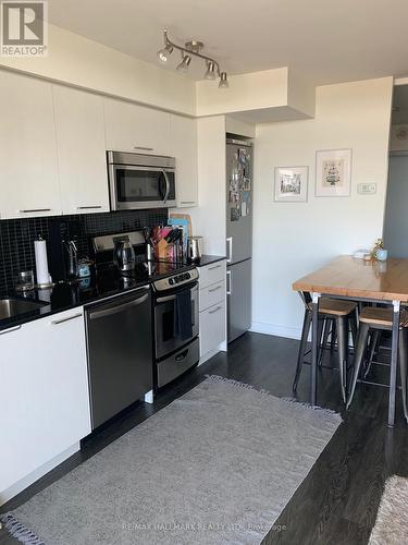 1511 - 78 Tecumseth Street, Toronto, ON - Indoor Photo Showing Kitchen