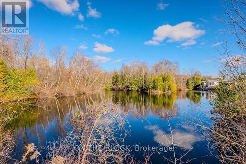 20 Golden Pond Road, Puslinch, ON - Outdoor With Body Of Water With View