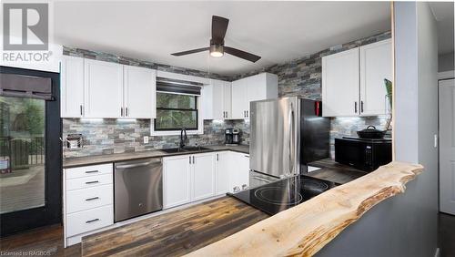 26 Mary Avenue, South Bruce Peninsula, ON - Indoor Photo Showing Kitchen