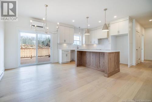 122 Glennorth Street, Fredericton, NB - Indoor Photo Showing Kitchen With Upgraded Kitchen