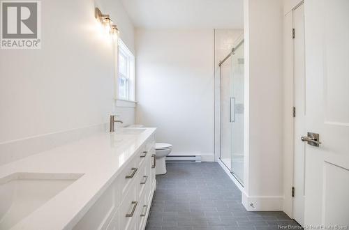 122 Glennorth Street, Fredericton, NB - Indoor Photo Showing Bathroom