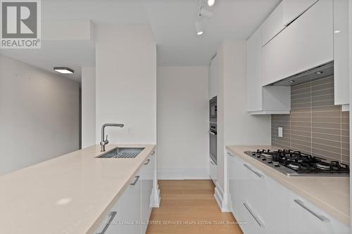 406 - 3 Southvale Drive, Toronto, ON - Indoor Photo Showing Kitchen With Upgraded Kitchen