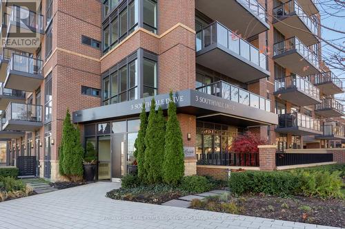 406 - 3 Southvale Drive, Toronto, ON - Outdoor With Balcony