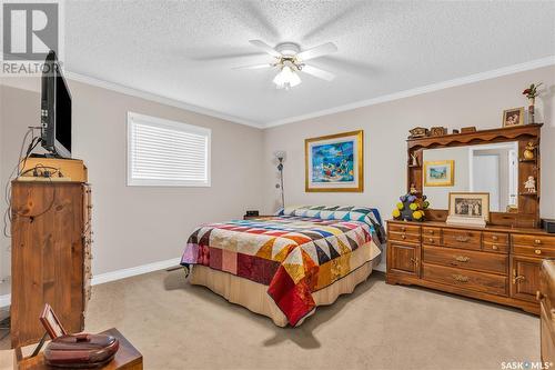 110 Brabant Crescent, Saskatoon, SK - Indoor Photo Showing Bedroom