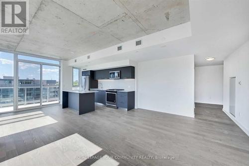 1016 - 30 Baseball Place, Toronto, ON - Indoor Photo Showing Kitchen