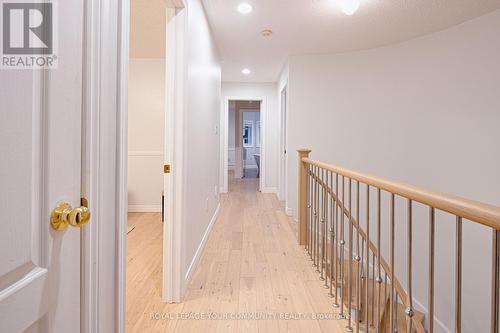 554 Plantation Gate, Newmarket, ON - Indoor Photo Showing Other Room