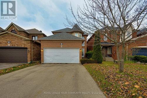 554 Plantation Gate, Newmarket, ON - Outdoor