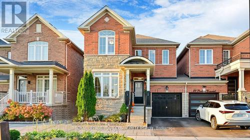 24 Pavlova Crescent, Richmond Hill, ON - Outdoor With Facade