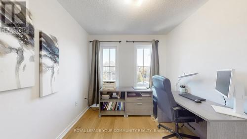 24 Pavlova Crescent, Richmond Hill, ON - Indoor Photo Showing Office