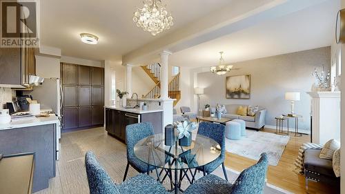 24 Pavlova Crescent, Richmond Hill, ON - Indoor Photo Showing Dining Room