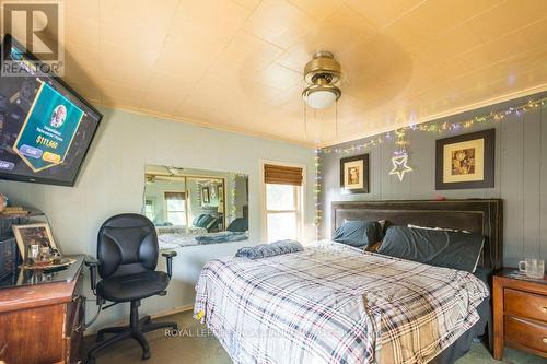 48 North Trent Street, Quinte West, ON - Indoor Photo Showing Bedroom