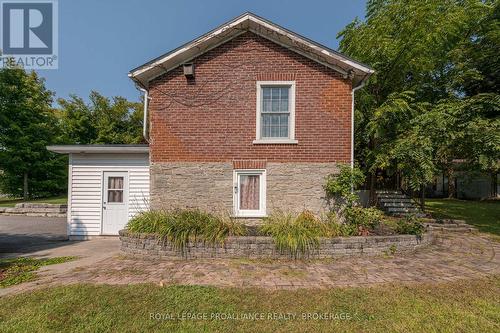 232 Dundas Street W, Greater Napanee, ON - Outdoor With Exterior