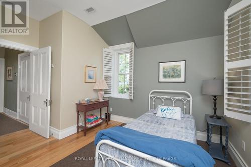 232 Dundas Street W, Greater Napanee, ON - Indoor Photo Showing Bedroom