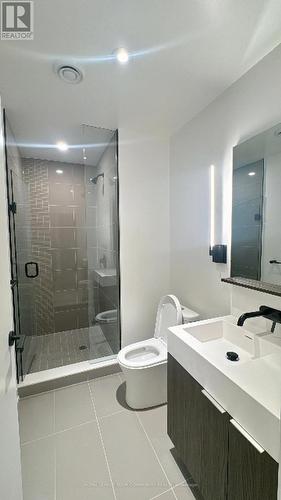 1210 - 127 Broadway Avenue, Toronto, ON - Indoor Photo Showing Bathroom