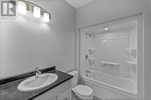 109 Lakehurst Street, Brighton, ON - Indoor Photo Showing Bathroom