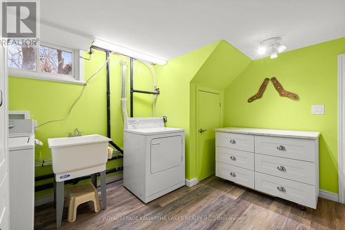 668 Stannor Drive, Peterborough (Monaghan), ON - Indoor Photo Showing Laundry Room