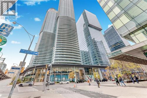 4406 - 14 York Street, Toronto, ON - Outdoor With Facade