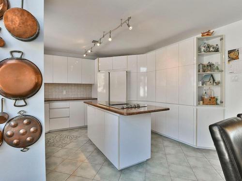 Kitchen - 14 Ch. Du Mont-Maribou, Saint-Sauveur, QC - Indoor Photo Showing Kitchen With Upgraded Kitchen