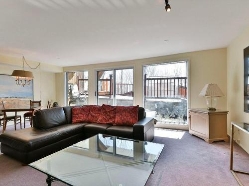 Family room - 14 Ch. Du Mont-Maribou, Saint-Sauveur, QC - Indoor Photo Showing Living Room