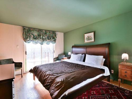 Bedroom - 14 Ch. Du Mont-Maribou, Saint-Sauveur, QC - Indoor Photo Showing Bedroom