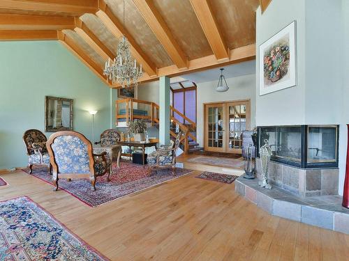 Living room - 14 Ch. Du Mont-Maribou, Saint-Sauveur, QC - Indoor