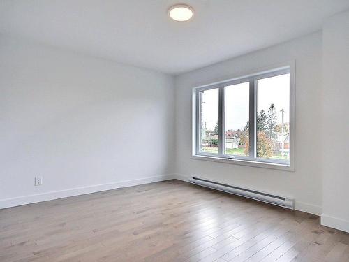 Master bedroom - 929 Rue Pierre-Gauthier, Chambly, QC - Indoor Photo Showing Other Room