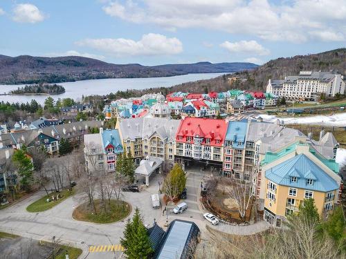 FaÃ§ade - 527D-150 Ch. Au Pied-De-La-Montagne, Mont-Tremblant, QC - Outdoor With Body Of Water With View