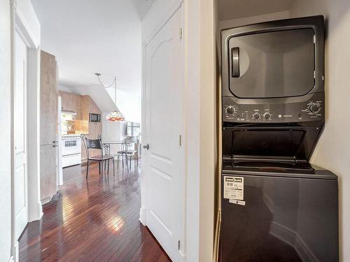 Intergenerational - 1269 Boul. Céloron, Blainville, QC - Indoor Photo Showing Laundry Room