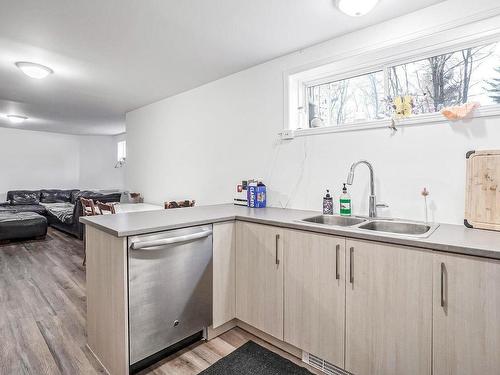 Dwelling - 1269 Boul. Céloron, Blainville, QC - Indoor Photo Showing Kitchen With Double Sink