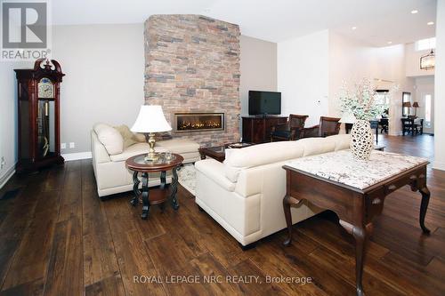 83 Spinnaker Drive, Fort Erie (335 - Ridgeway), ON - Indoor Photo Showing Living Room With Fireplace