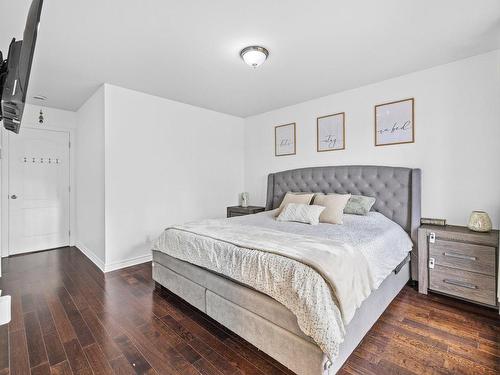 Chambre Ã  coucher principale - 300-4 Rue Gratton, Sainte-Thérèse, QC - Indoor Photo Showing Bedroom