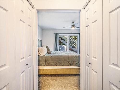 5790 Brookwood Dr, Nanaimo, BC - Indoor Photo Showing Bedroom