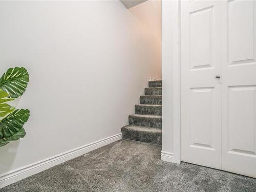 5790 Brookwood Dr, Nanaimo, BC - Indoor Photo Showing Other Room