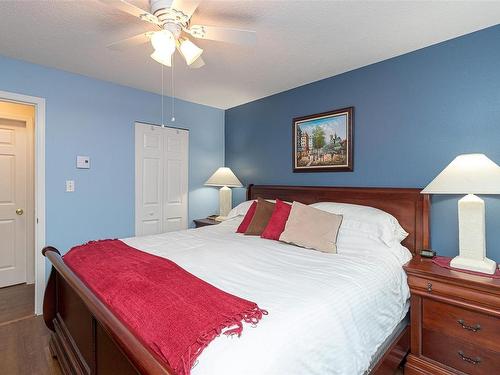 39-211 Madill Rd, Lake Cowichan, BC - Indoor Photo Showing Bedroom