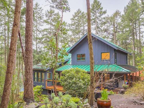 211 Halibut Hill, Mudge Island, BC 