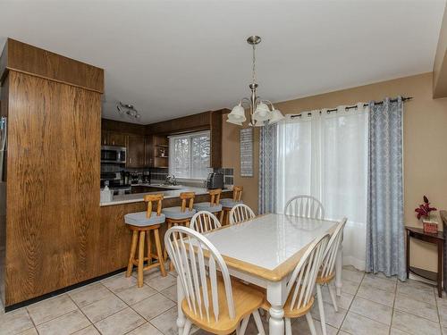 125 Anten Street, Thunder Bay, ON - Indoor Photo Showing Dining Room