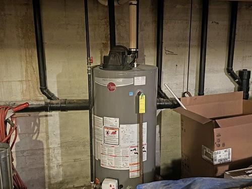 447 Oliver Road, Thunder Bay, ON - Indoor Photo Showing Basement