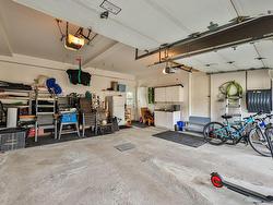 Garage - 