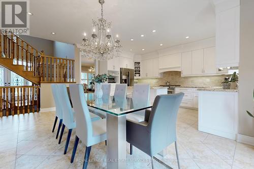 64 Woodland Hills Boulevard, Aurora, ON - Indoor Photo Showing Dining Room