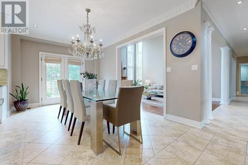 64 Woodland Hills Boulevard, Aurora, ON - Indoor Photo Showing Dining Room