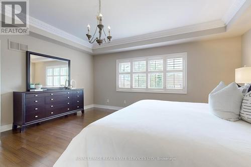 64 Woodland Hills Boulevard, Aurora, ON - Indoor Photo Showing Bedroom