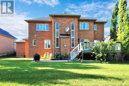 64 Woodland Hills Boulevard, Aurora, ON - Outdoor