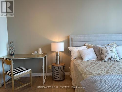 3404 - 220 Burnhamthorpe Road W, Mississauga, ON - Indoor Photo Showing Bedroom