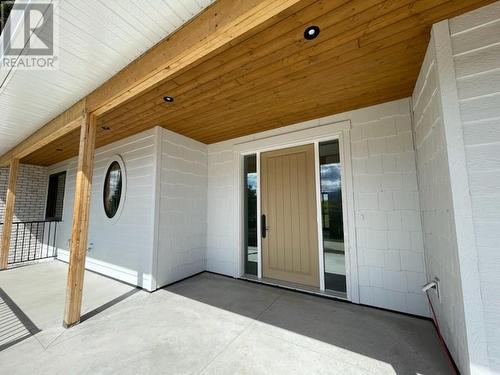 2070 Fisher Road, Kelowna, BC - Outdoor With Deck Patio Veranda With Exterior