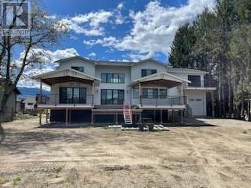 2070 Fisher Road, Kelowna, BC - Outdoor With Deck Patio Veranda