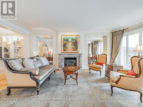 808 - 38 Avenue Road, Toronto, ON - Indoor Photo Showing Living Room With Fireplace