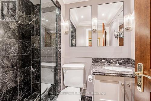 808 - 38 Avenue Road, Toronto, ON - Indoor Photo Showing Bathroom