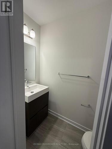 503 - 1865 Pickering Parkway, Pickering, ON - Indoor Photo Showing Bathroom