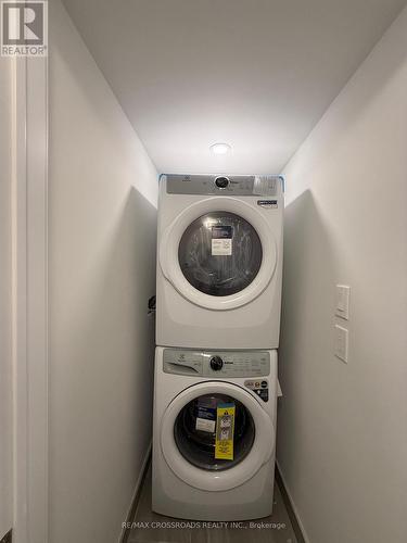 503 - 1865 Pickering Parkway, Pickering, ON - Indoor Photo Showing Laundry Room